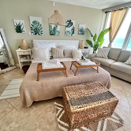 Beach Oasis 704 Lovely Daytona Ocean Front For 5 Sleeps Up To 12 데이토나 비치 외부 사진