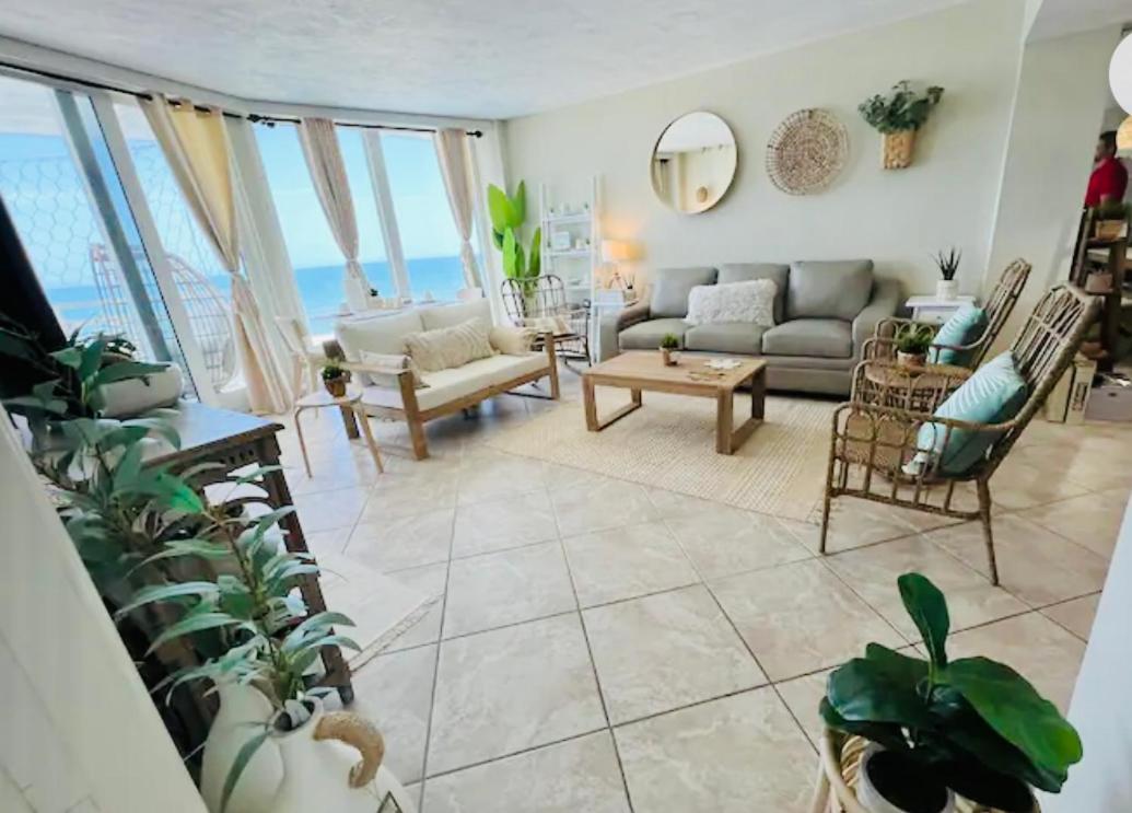 Beach Oasis 704 Lovely Daytona Ocean Front For 5 Sleeps Up To 12 데이토나 비치 외부 사진