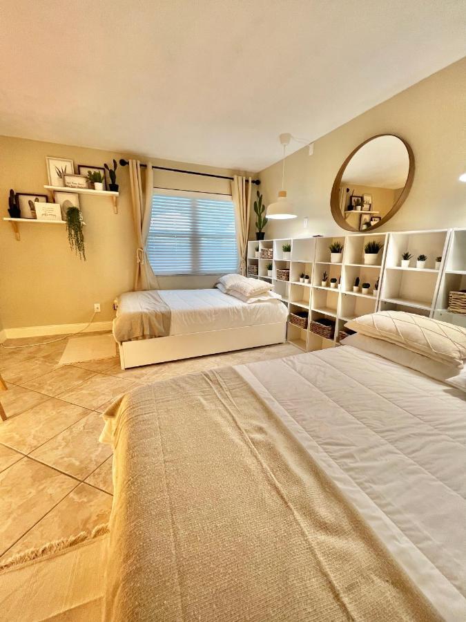 Beach Oasis 704 Lovely Daytona Ocean Front For 5 Sleeps Up To 12 데이토나 비치 외부 사진