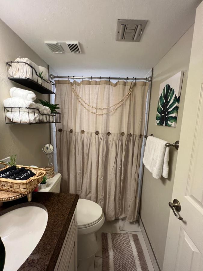 Beach Oasis 704 Lovely Daytona Ocean Front For 5 Sleeps Up To 12 데이토나 비치 외부 사진