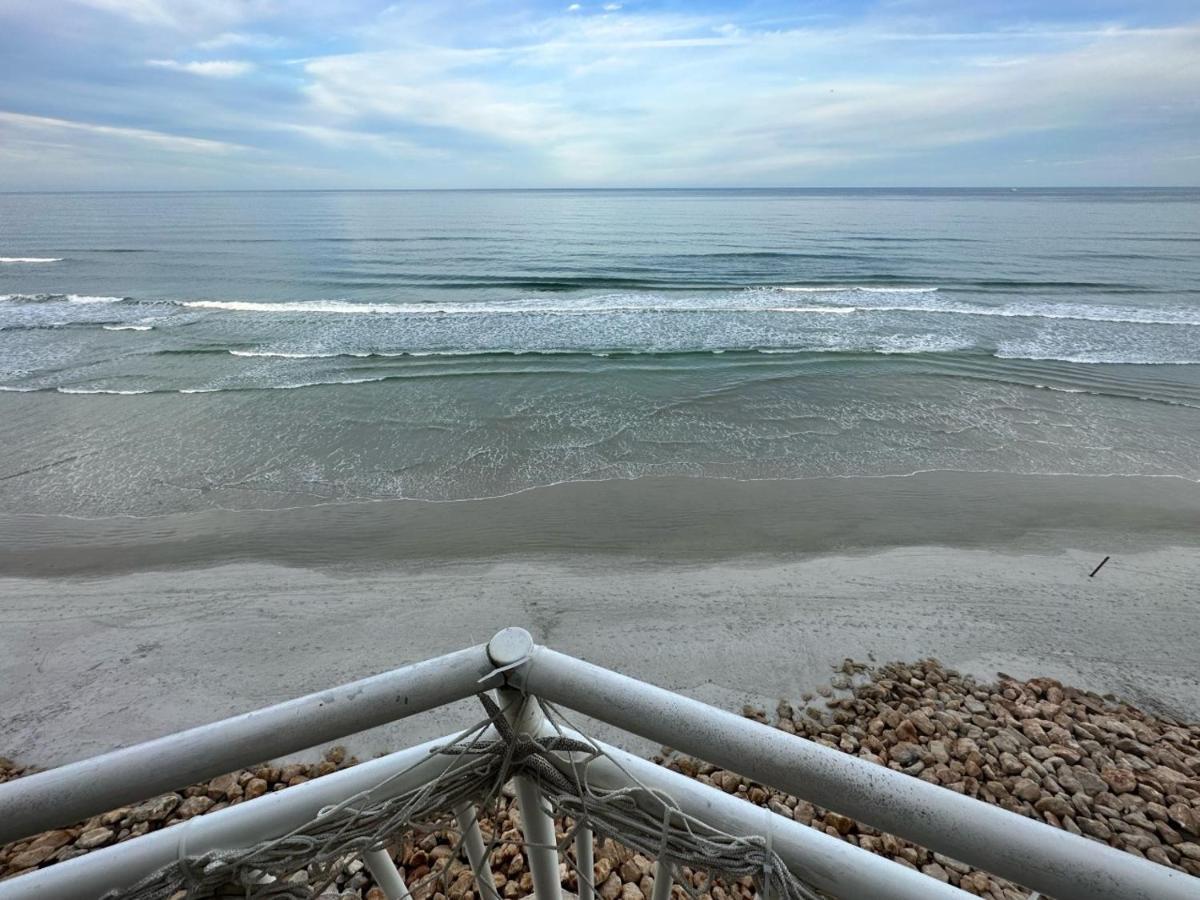 Beach Oasis 704 Lovely Daytona Ocean Front For 5 Sleeps Up To 12 데이토나 비치 외부 사진