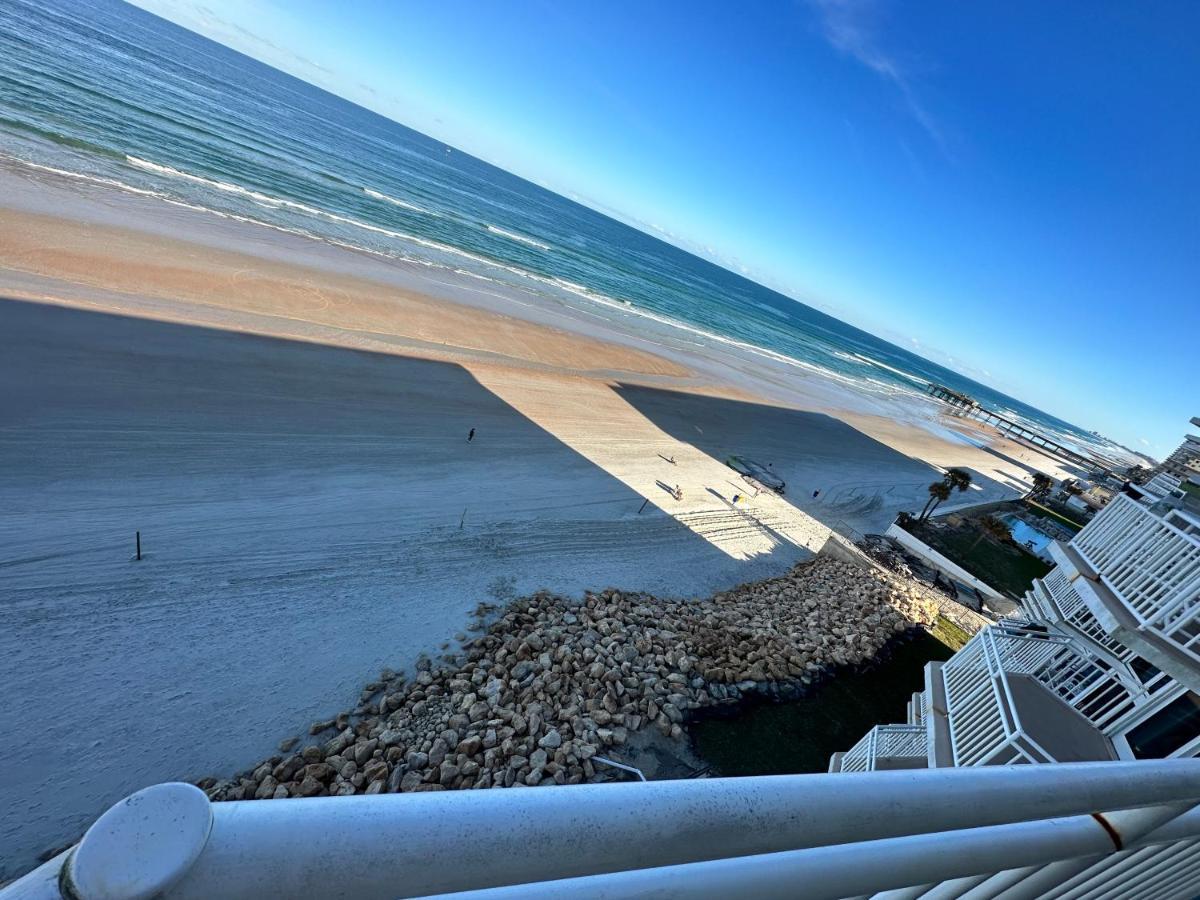 Beach Oasis 704 Lovely Daytona Ocean Front For 5 Sleeps Up To 12 데이토나 비치 외부 사진