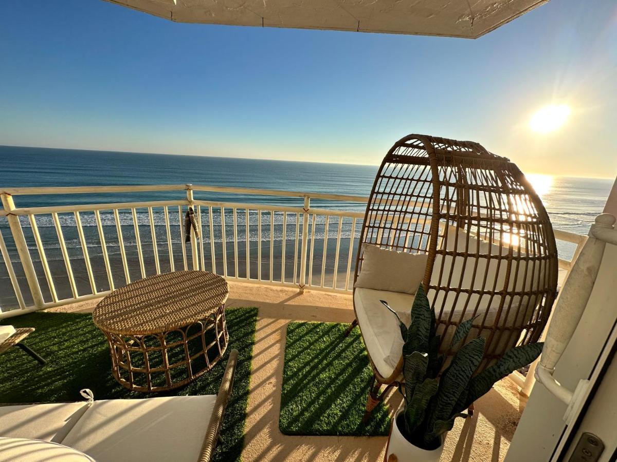 Beach Oasis 704 Lovely Daytona Ocean Front For 5 Sleeps Up To 12 데이토나 비치 외부 사진